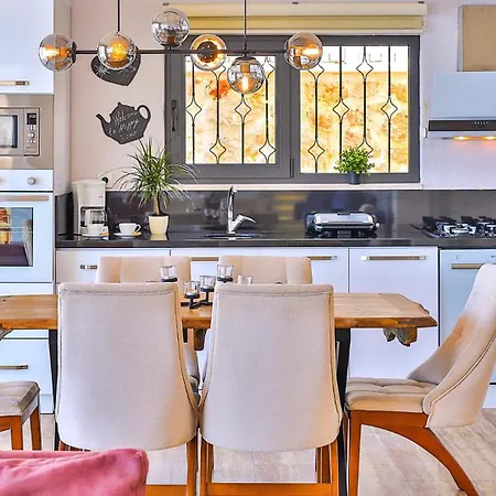 וילה 3 Bedroom 5006 *