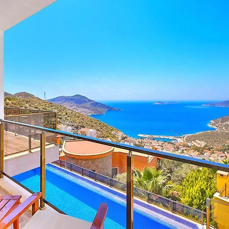 3 Bedroom 5006 Villa
